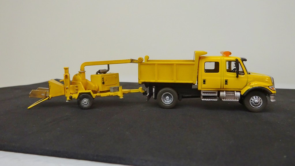 Model Power Wood Chipper & Boley Crew Cab Dump 1/87 Larry Flickr