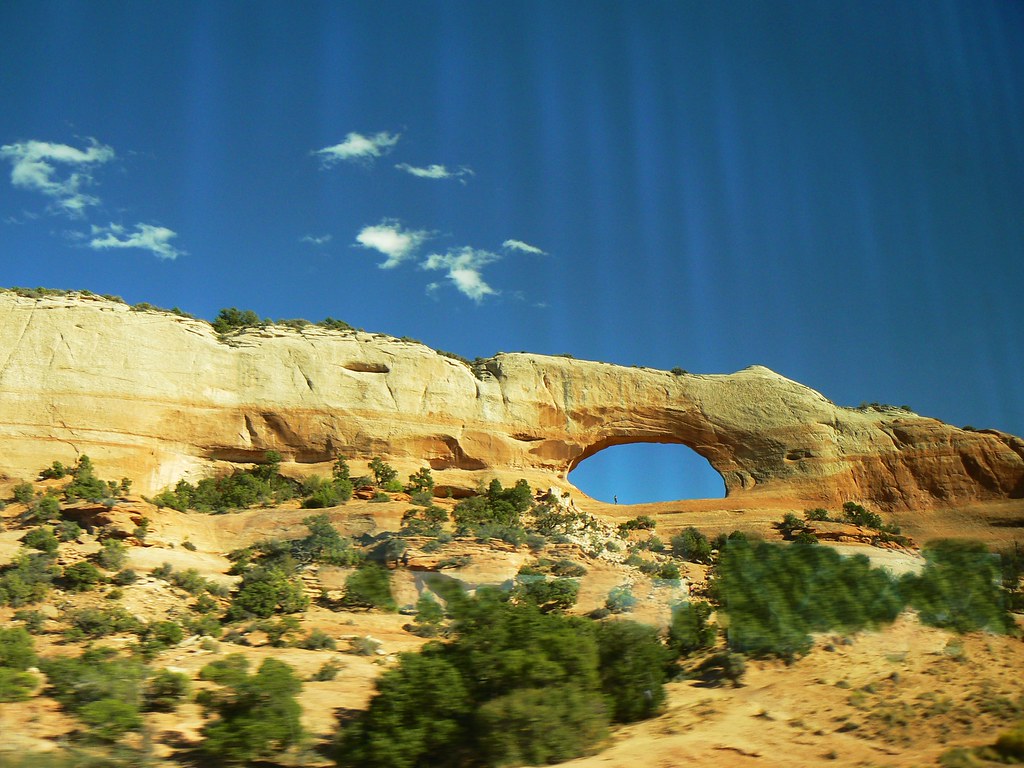Utah, USA. Wilson Arch on Highway 191 near La Sal Junction… Flickr