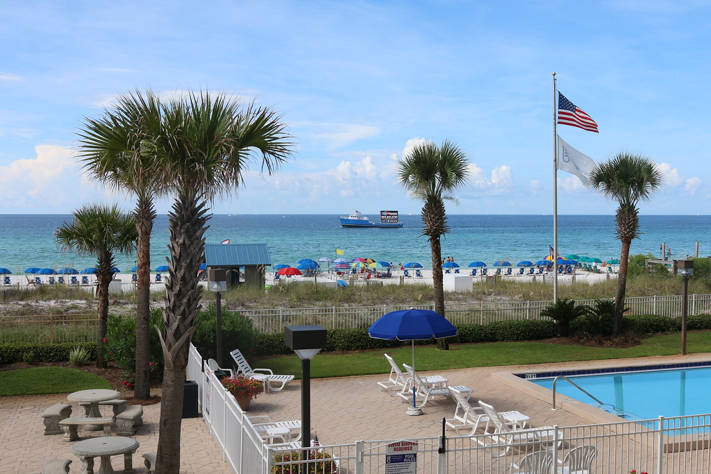 Destin, FL Breakers East Condominium by Southern Rentals &… Flickr