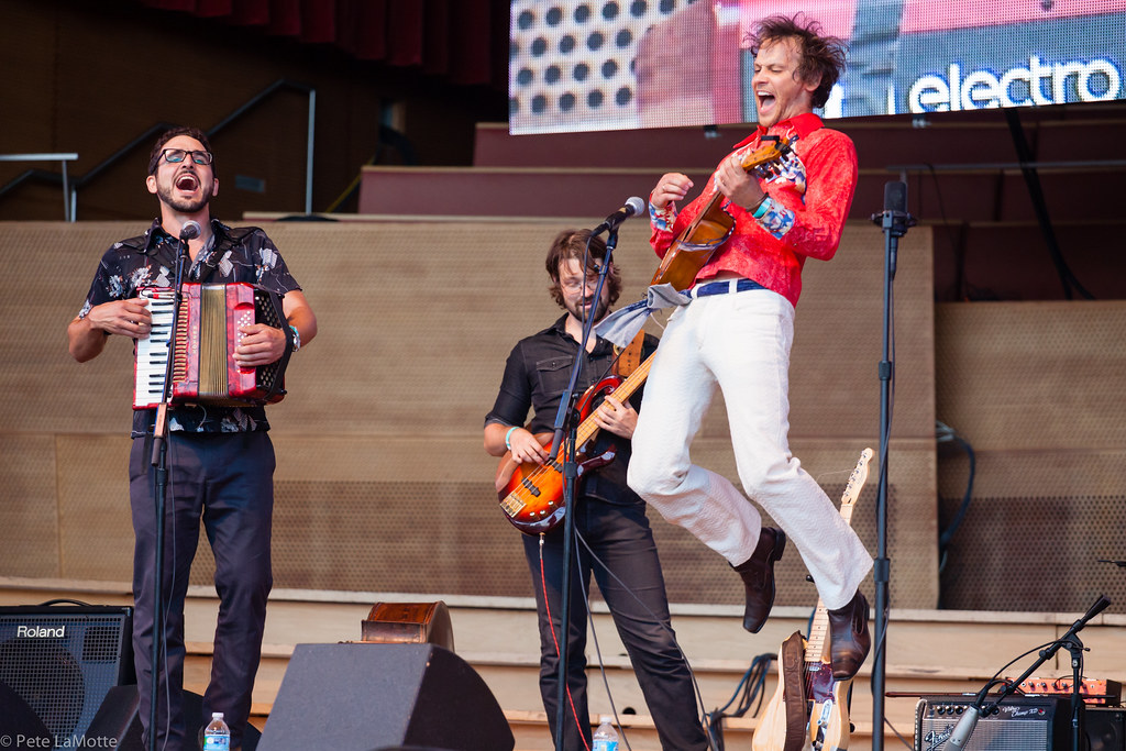 David Wax Museum Chicago's Downtown Sound 7/23/15