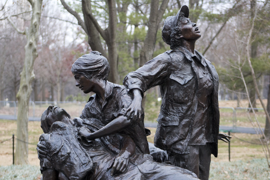 Vietnam Women's Memorial, Washington DC The Vietnam Women'… Flickr