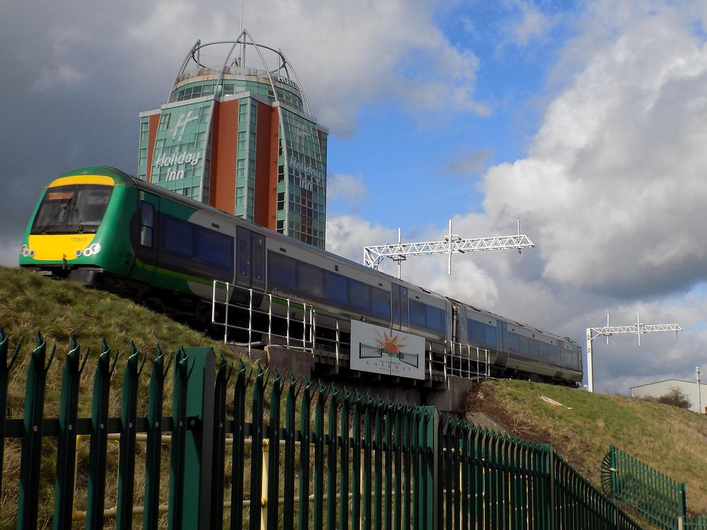 170517 at Churchbridge, Cannock West Midlands Railway Clas… Flickr