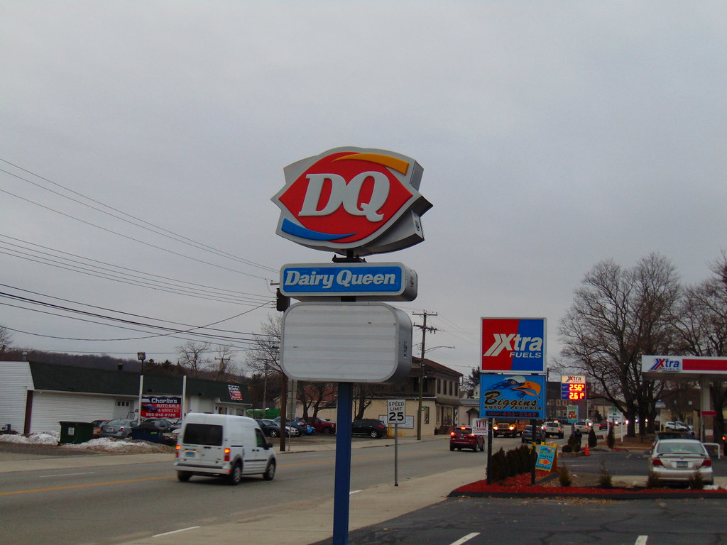 Dairy Queen (Willimantic, Connecticut) JJBers Flickr