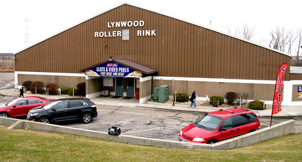 Lynwood Roller Rink, Lynwood, Illinois Lynwood Roller Rink… Flickr