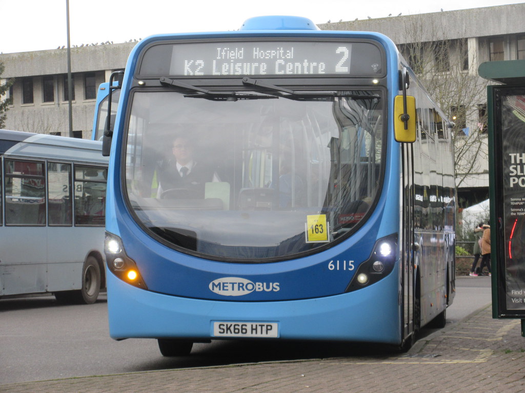 Metrobus 6115 SK66HTP On Route 2 At Crawley Bus Station Flickr