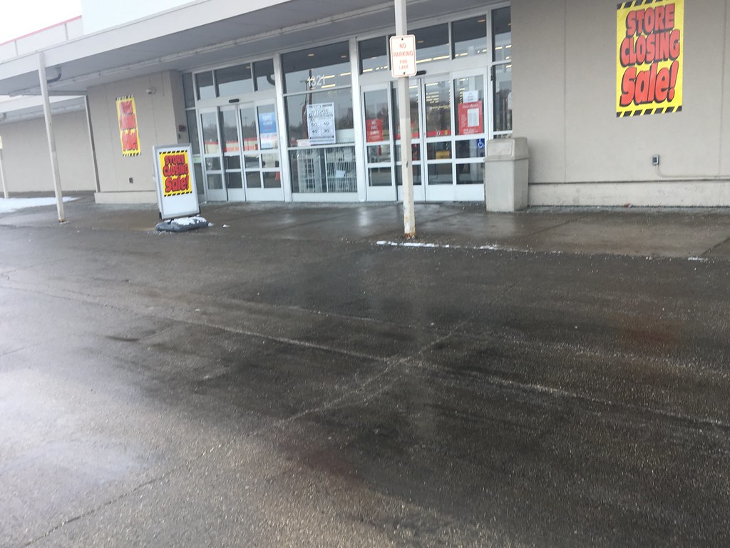 Kmart, Sandy Hollow Rd, Rockford Illinois Coming to the st… Flickr