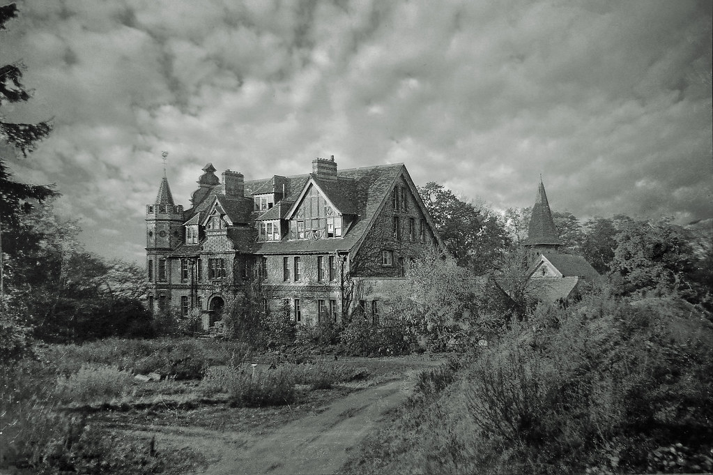 The Towers, Much Hadham also known as 'Hadham Towers' Flickr