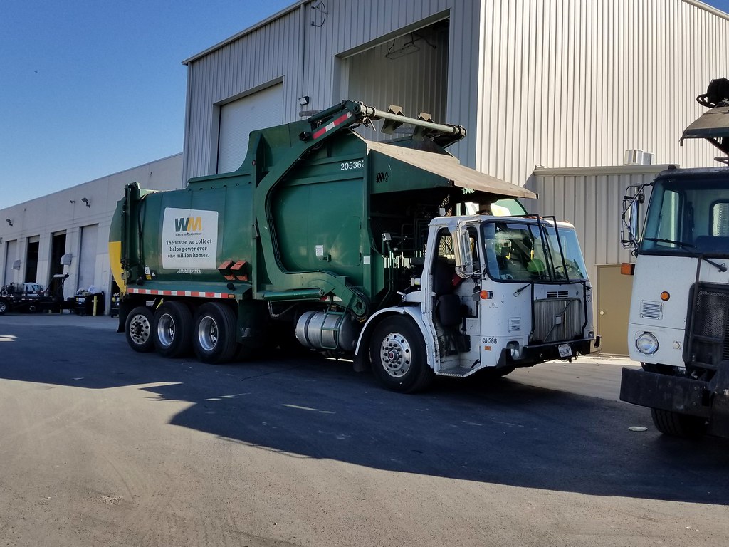 Waste Management Sun Valley Hauling 205362 Los Angeles Refuse
