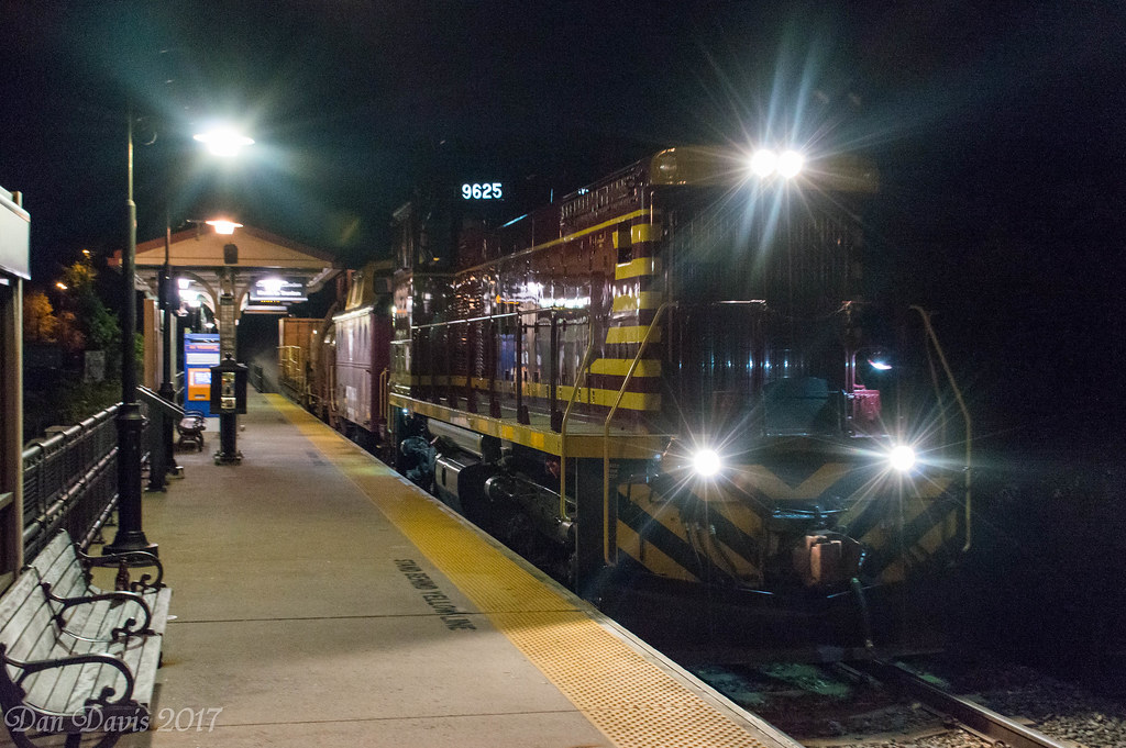 SNJX Aqua Train Bordentown, NJ The SNJX Aqua Train makes… Flickr