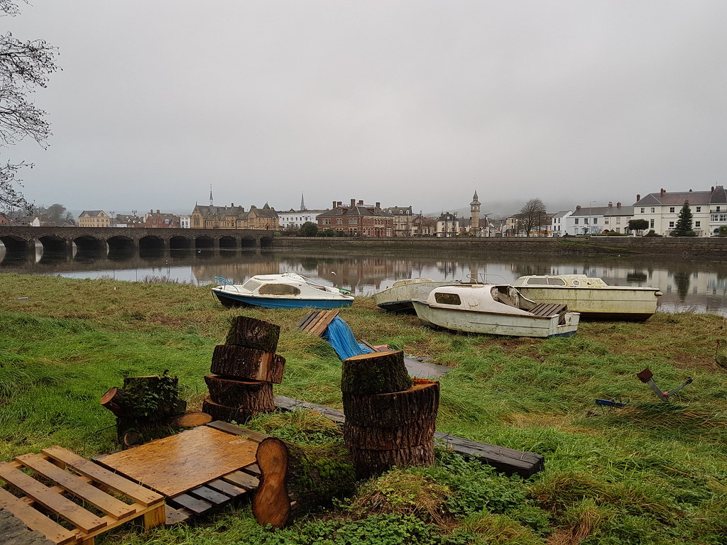 Barnstaple Riverside. December 2017. David Green Flickr