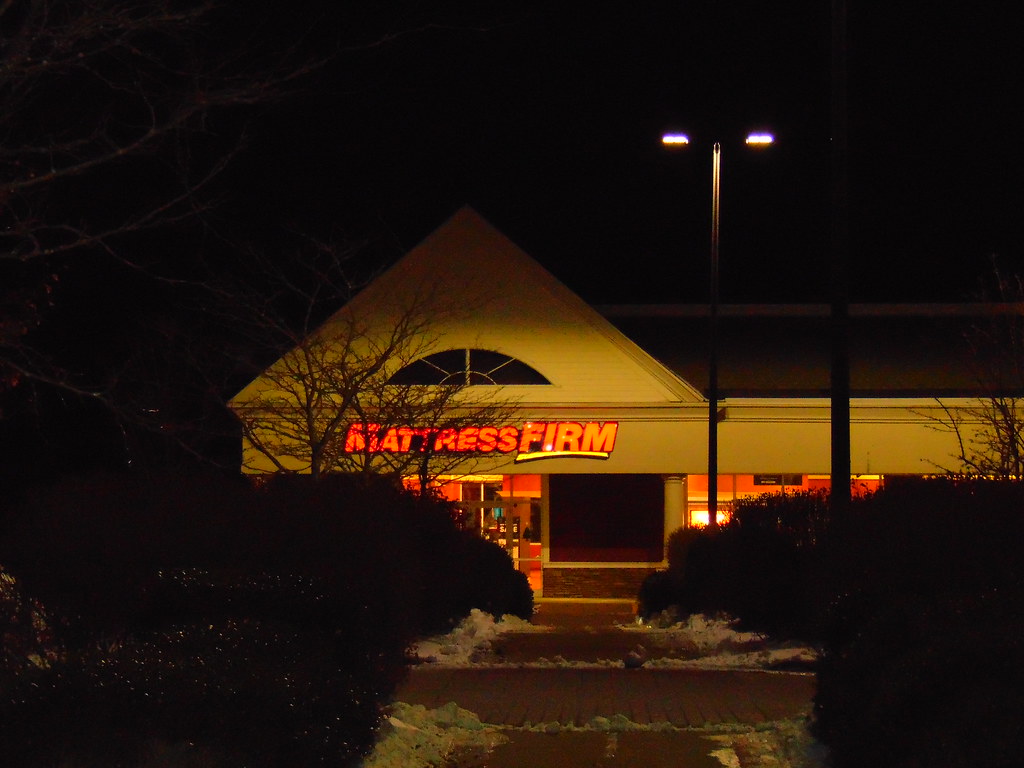 Mattress Firm (Tolland, Connecticut) JJBers Flickr