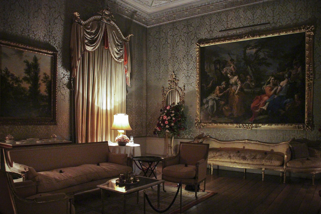 Basildon House Kotomi_ Flickr