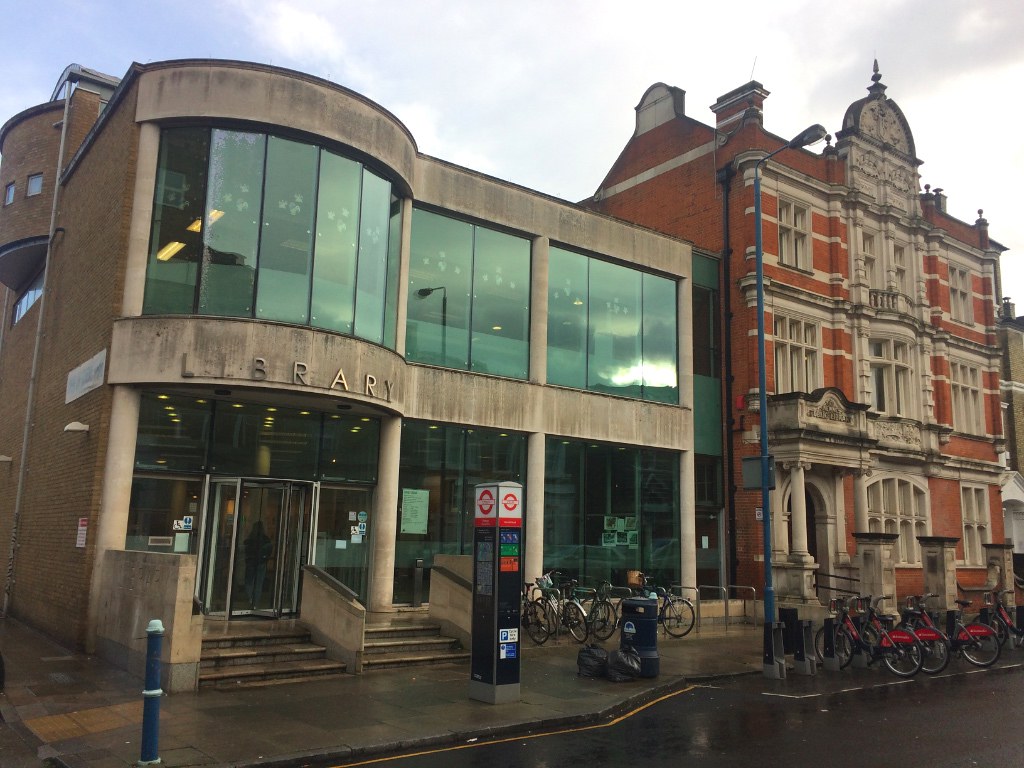 Putney library Showing both the modern extension, and the … Flickr