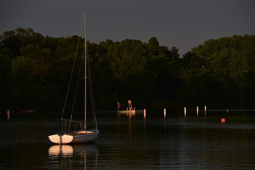 Sunset at Lake Harriet North Beach The sunset shines brigh… Flickr