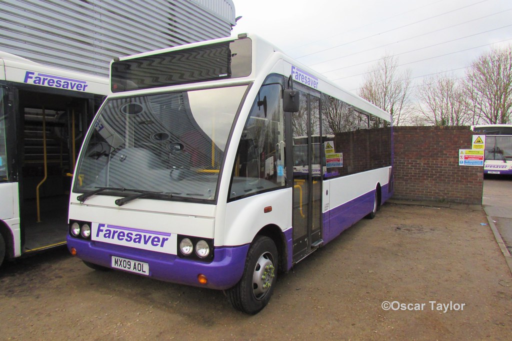 MX09AOL Faresaver, Bumpers Farm, Chippenham Former Townlyn… Flickr