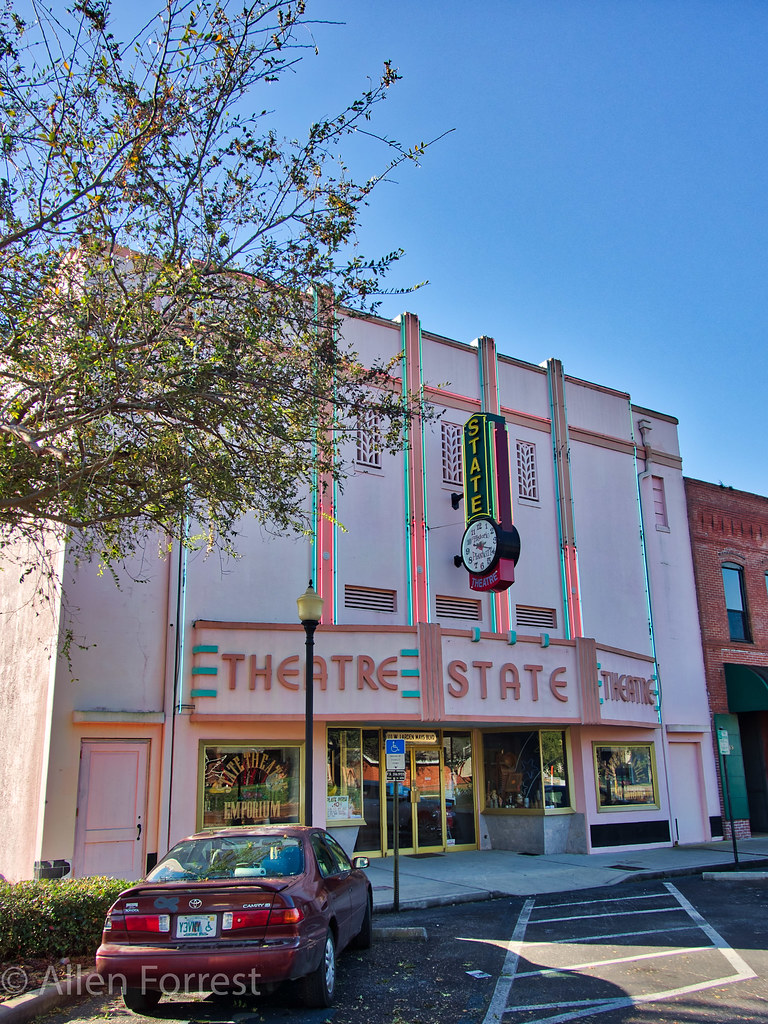 State Theater in Plant City The theater opened in 1939, cl… Flickr