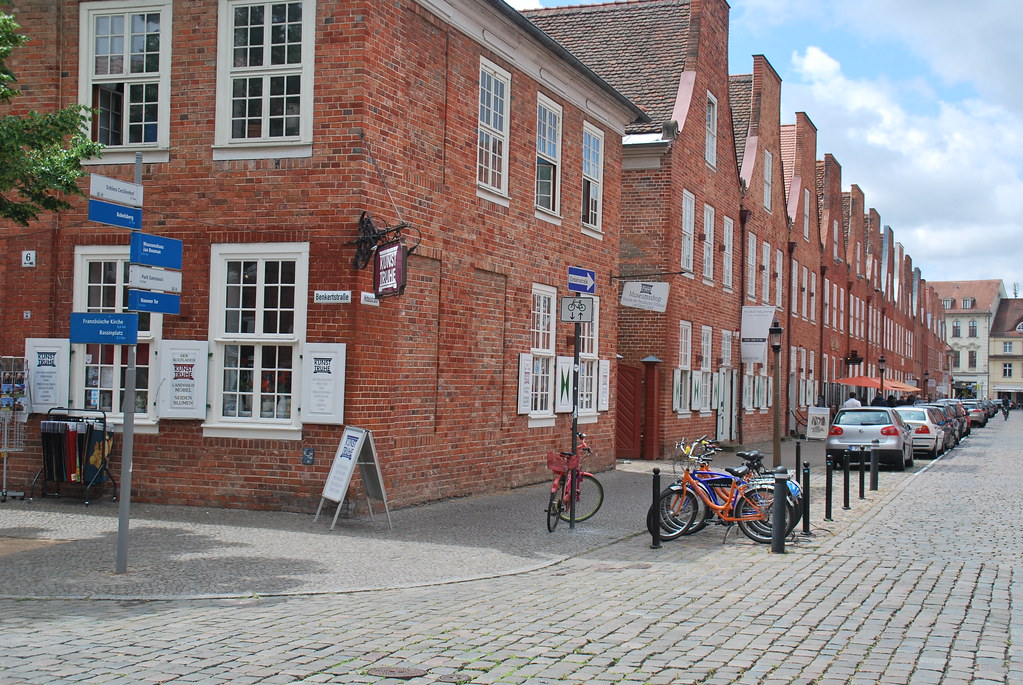 Quartier hollandais Samedi 20 juin 2015. Potsdam tour avec… the fée