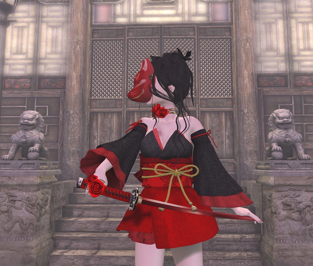 kitsune I love this kitsune mask it comes in 2 versions, … Flickr
