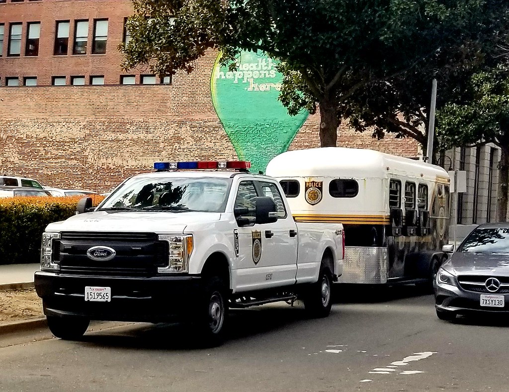 Sacramento Police Ford Super Duty with Horse Trailer Flickr