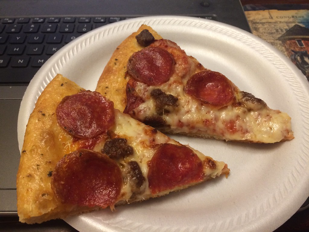 Pizza Hut Pepperoni & Sausage Pizza LSW2020 Flickr