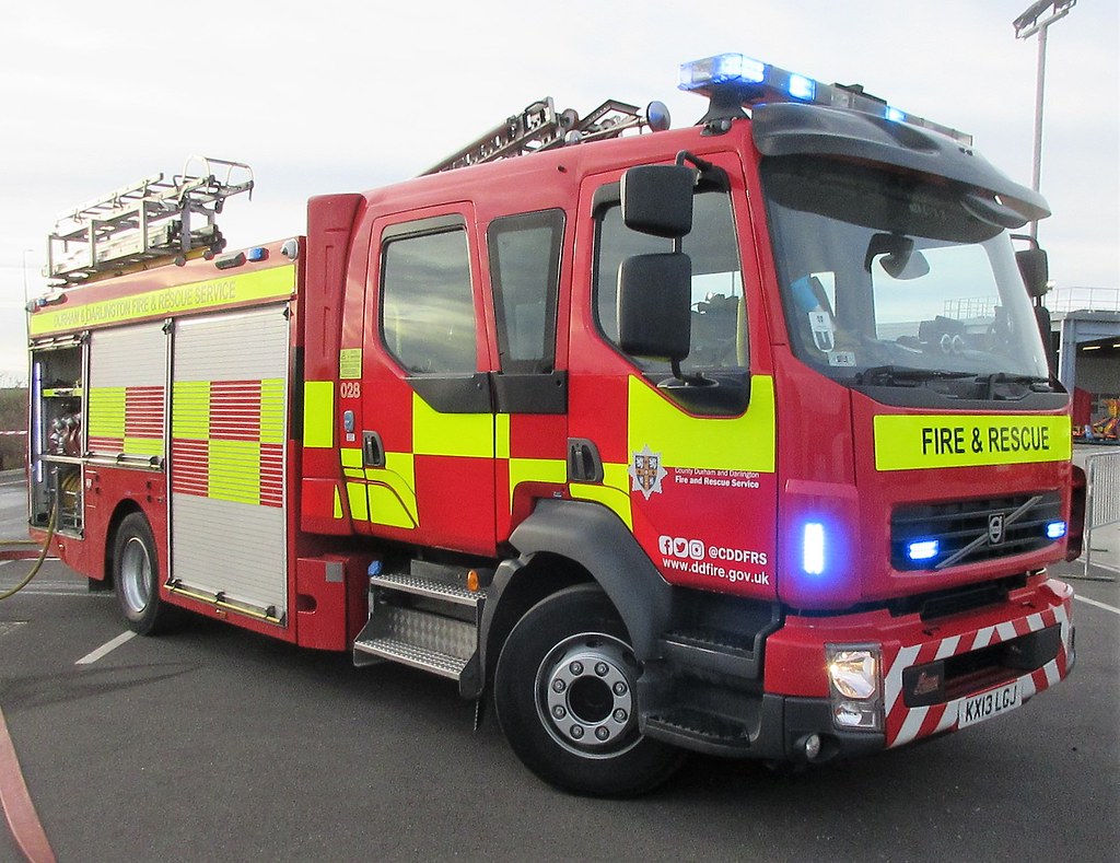 County Durham & Darlington Fire & Rescue Service (KX13 LGJ… Flickr