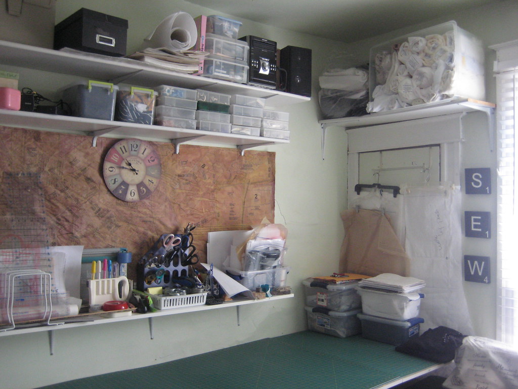 Cutting area Cutting area, pattern storage Towanda Maker Flickr