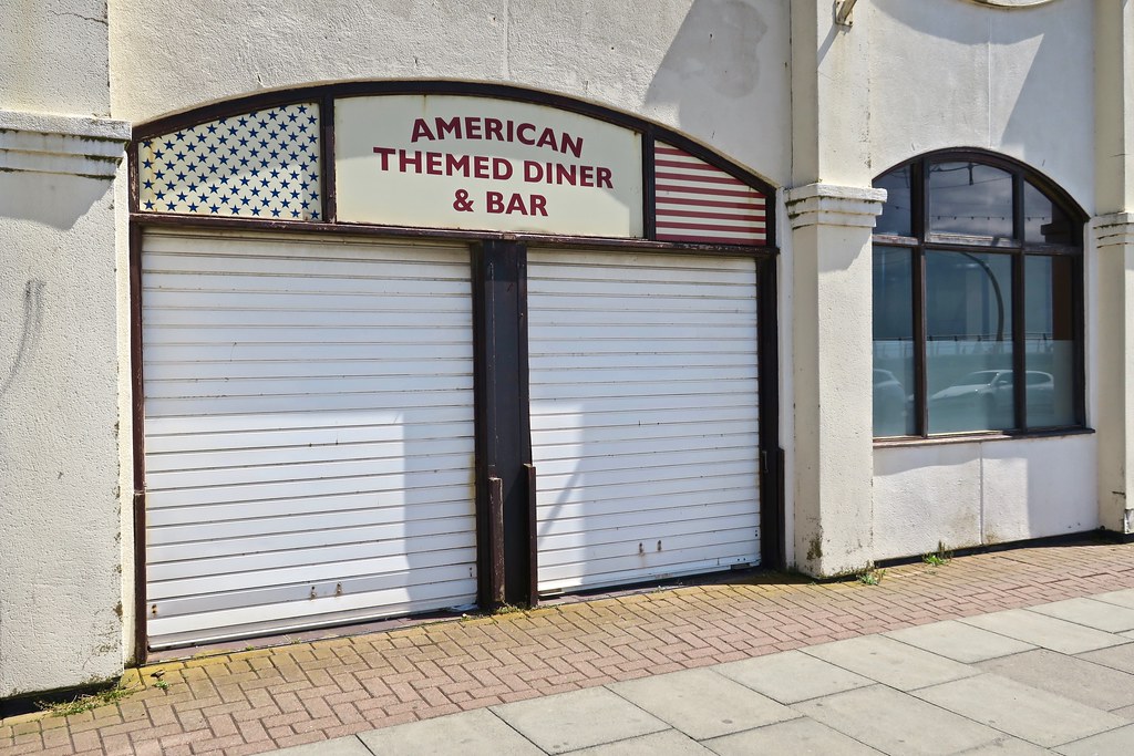Coasters American Diner, Blackpool, UK Sign on the front o… Flickr