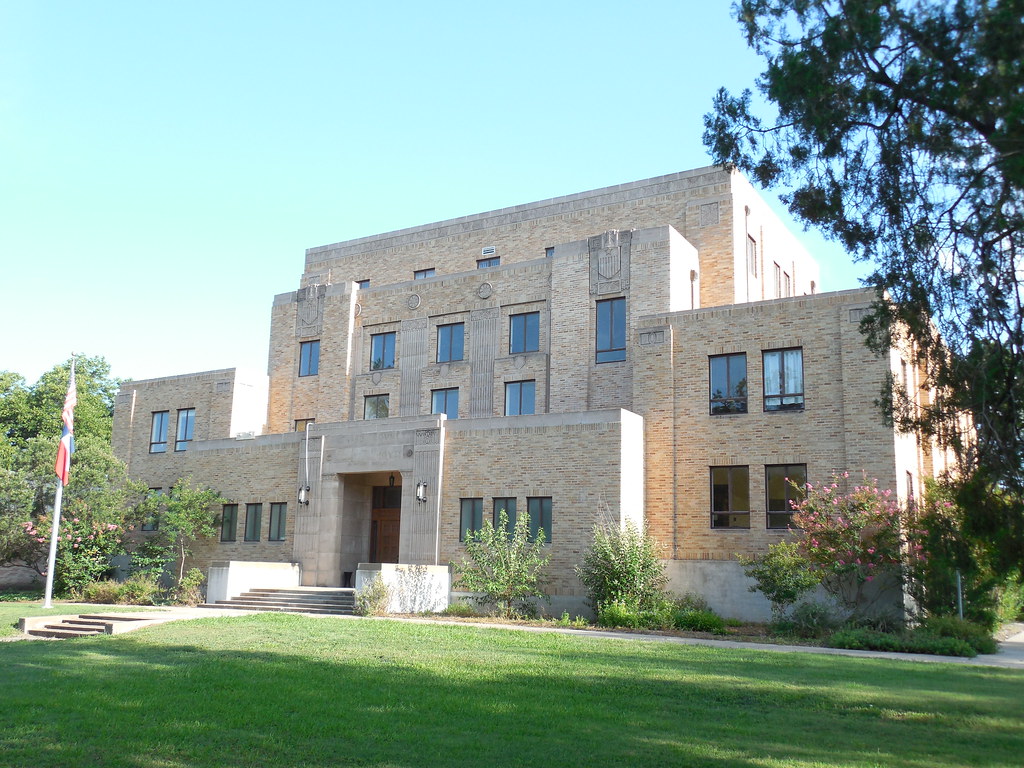Menard County Courthouse Menard, Texas Constructed in 1932… Flickr