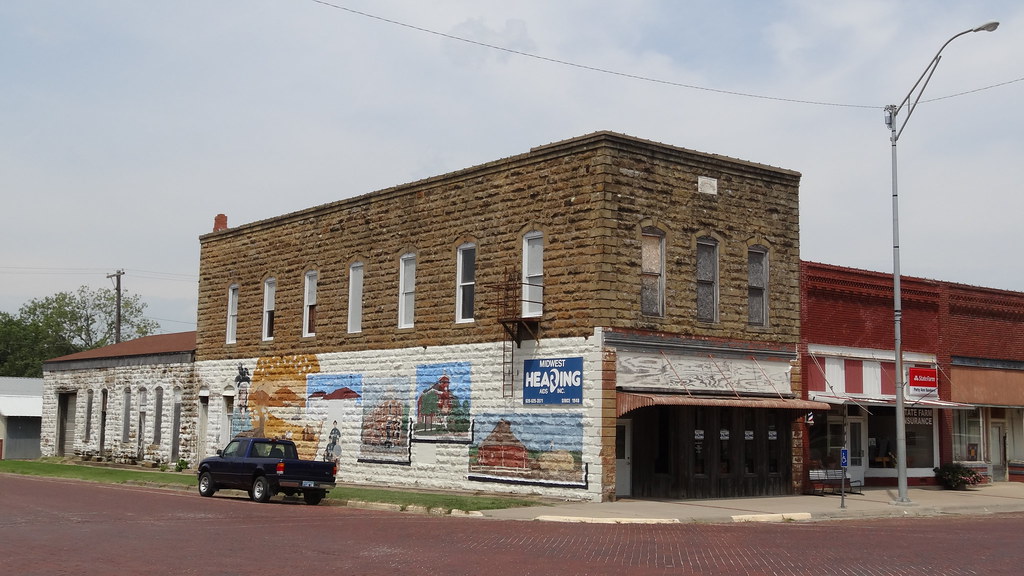 Yates Center, KS4 Yates Center,KS(Woodson County) Tim Stewart Flickr