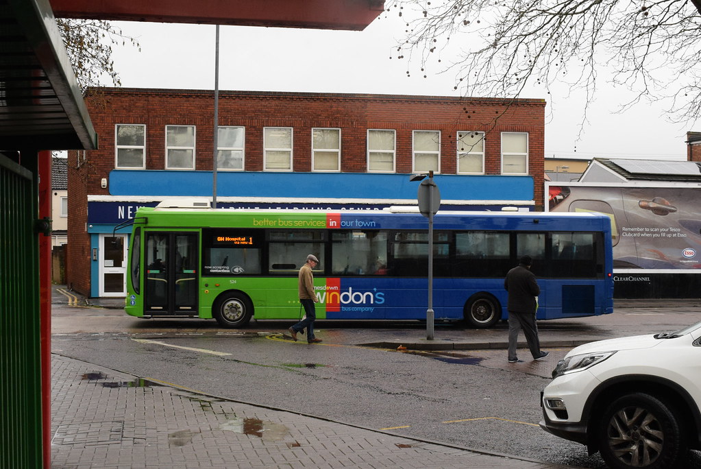 TD 524 Swindon bus station Thamesdown Swindon's Bus Comp… Flickr