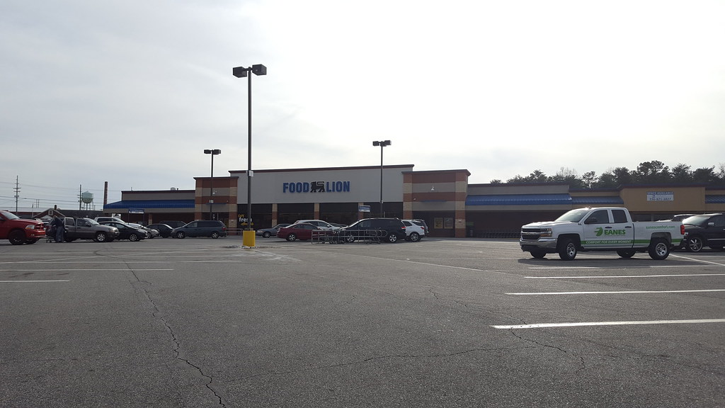 Food Lion Lexington, NC Mike Kalasnik Flickr