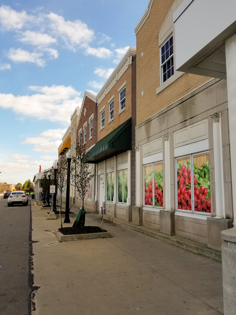 Meijer store facade A Meijer store in Livonia, Michigan th… Flickr