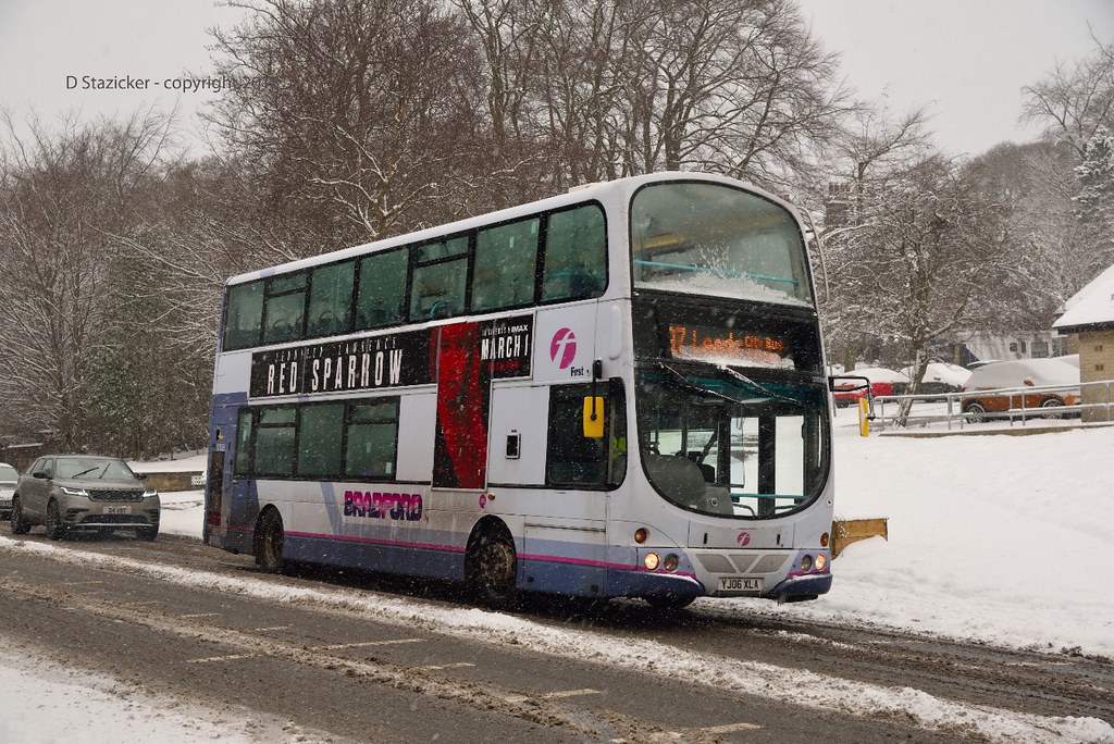 luna cars 37035 from the Bradford fleet is currently worki… Flickr