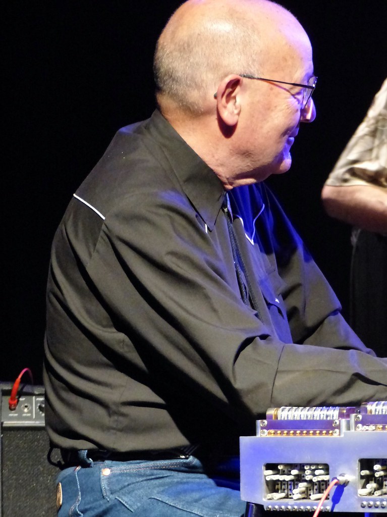 Gerry Hogan Albert Lee & Hogans Heroes at Wexford Arts Cen… Flickr