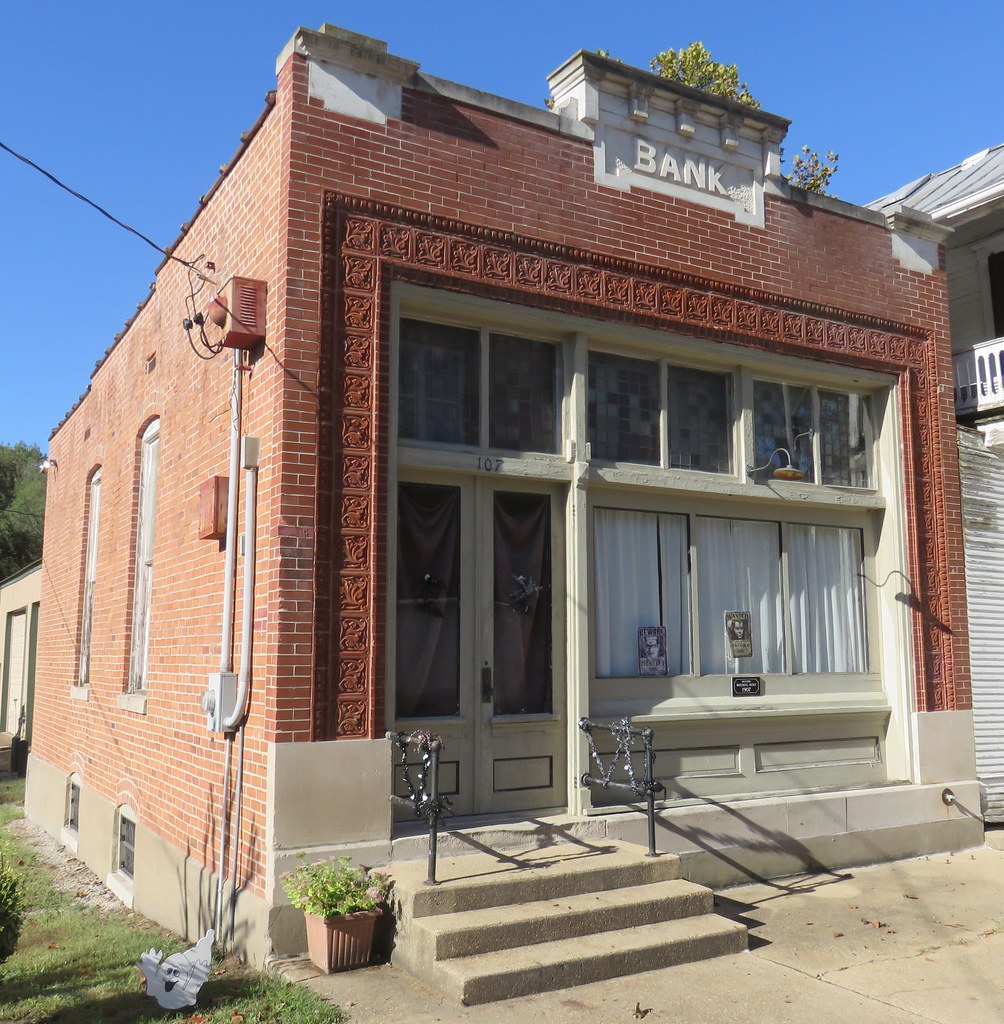 Old Bank of Bonnots Mill (Bonnots Mill, Missouri) Built in… Flickr