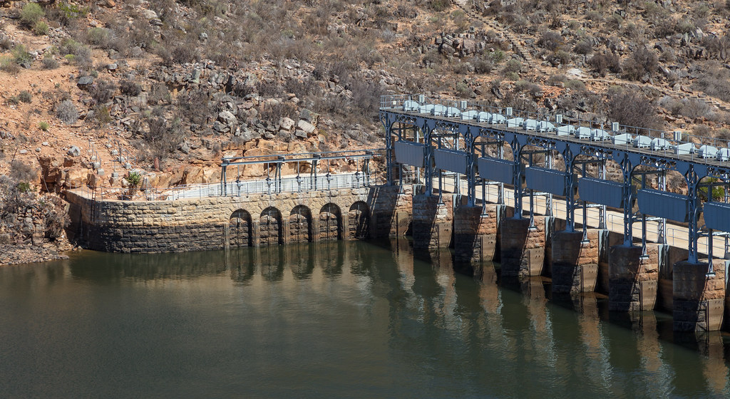 4Y4A1074 bulshoek dam and wall francois f swanepoel Flickr