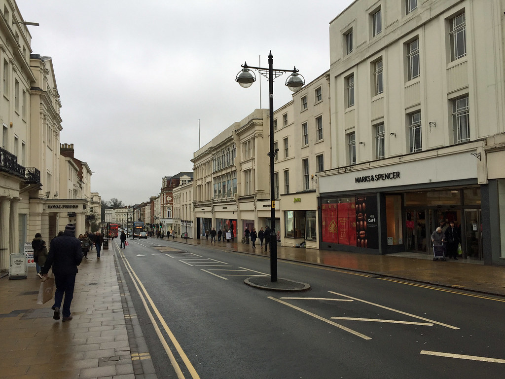 Parade Royal Leamington Spa's premier shopping street diamond