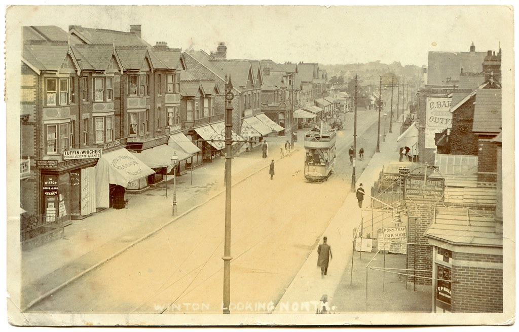Wimborne Road, Winton, Bournemouth, Dorset Looking north, … Flickr