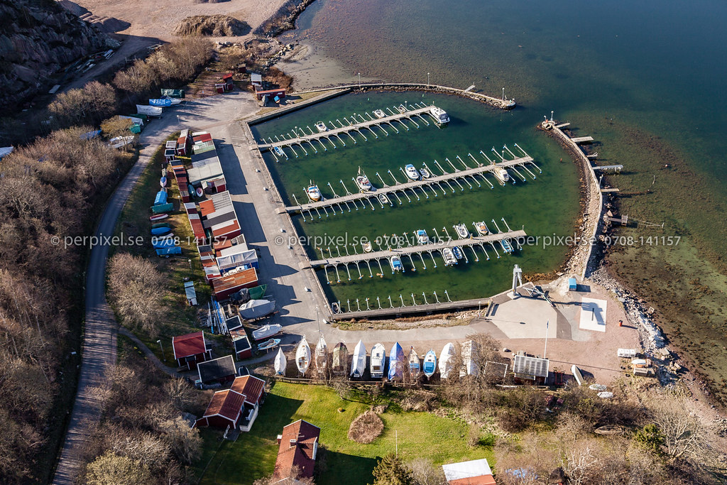 Sängar Brastad Brastad_1504220105.jpg Per Pixel Petersson Flickr