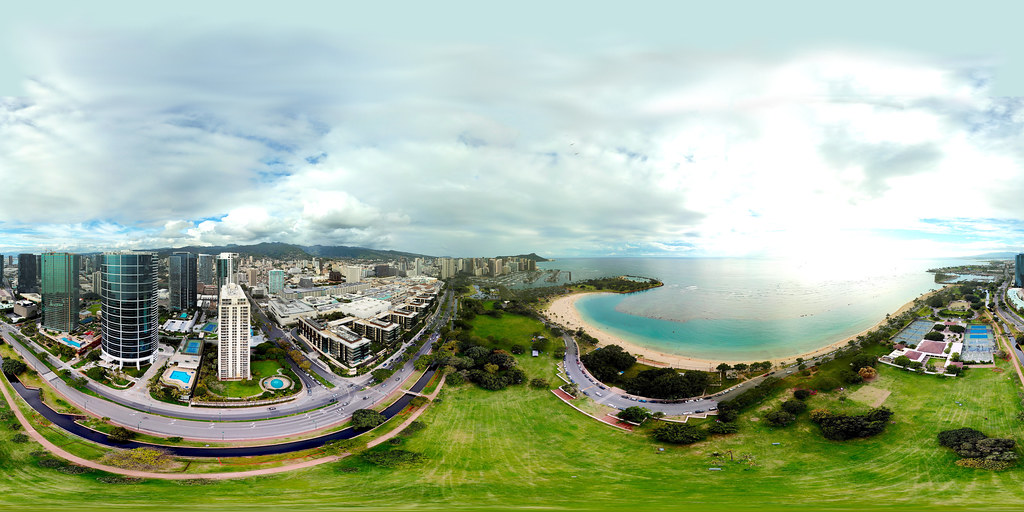 From Ala Moana Park near the corner of Pi'ikoi and Ala Moa… Flickr