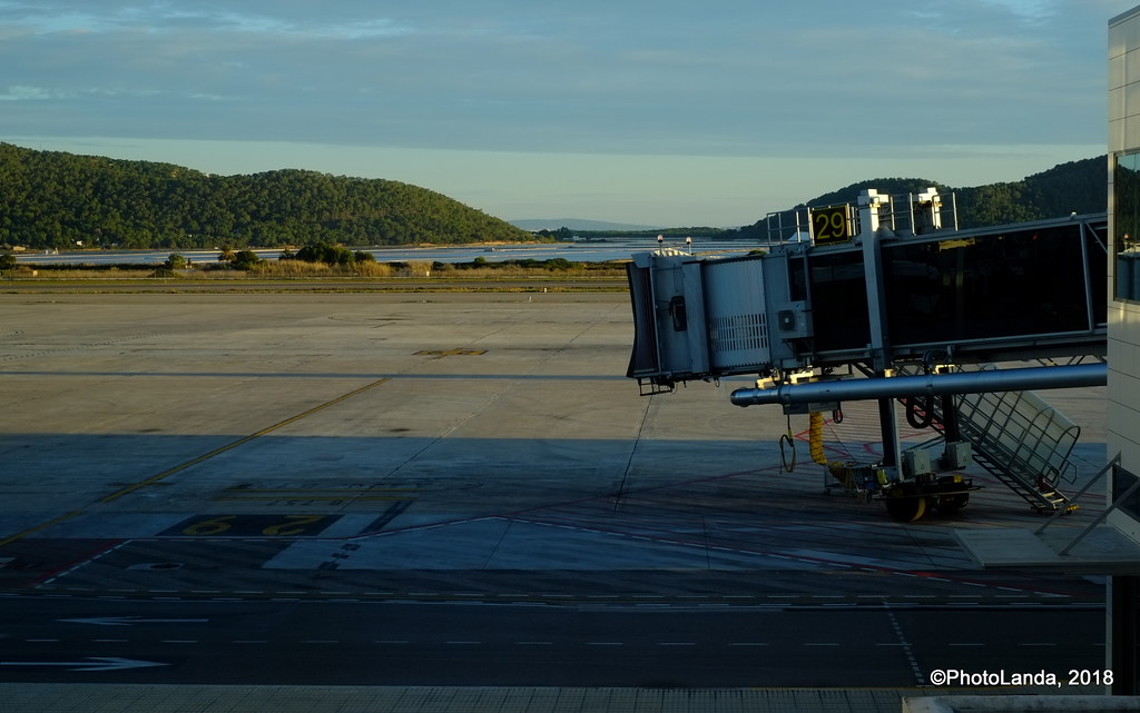 Aeroport d'Eivissa Aeroport d'Eivissa Aeropuerto de … Flickr