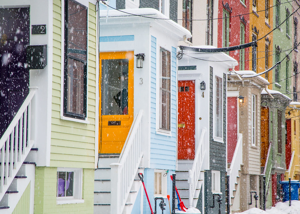 Stratton Place Portland This colorful row of apartments in… Flickr