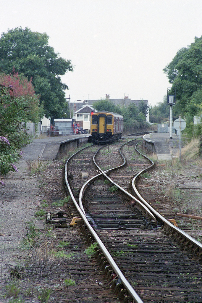 Topsham Station, Sep 2003 Topsham Station, Devon, England.… Flickr