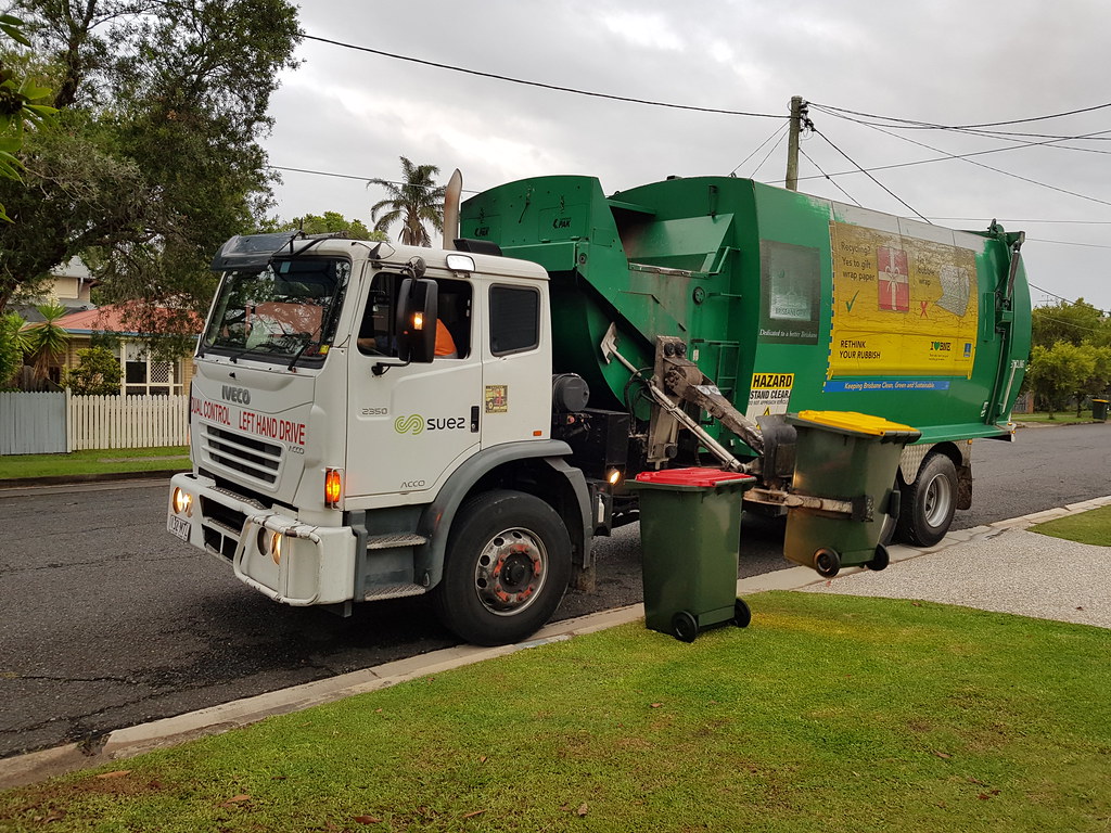 807 Brisbane Recycling Well I'm finally working on 807's… Flickr