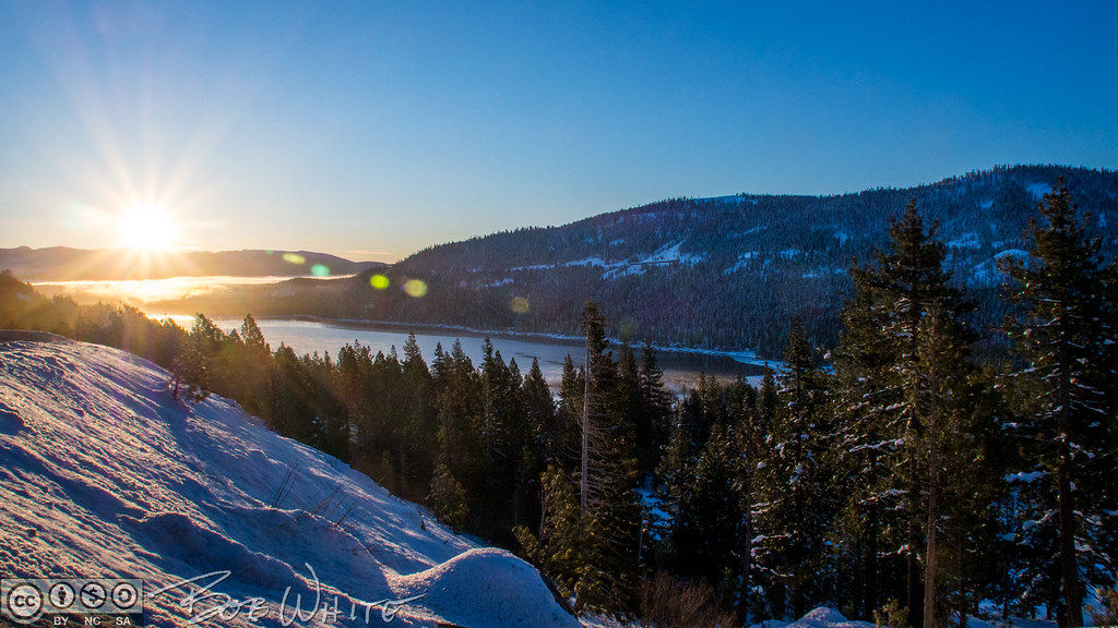 Sunrise over Donner Lake Shot from a "scenic lookout" on I… Flickr