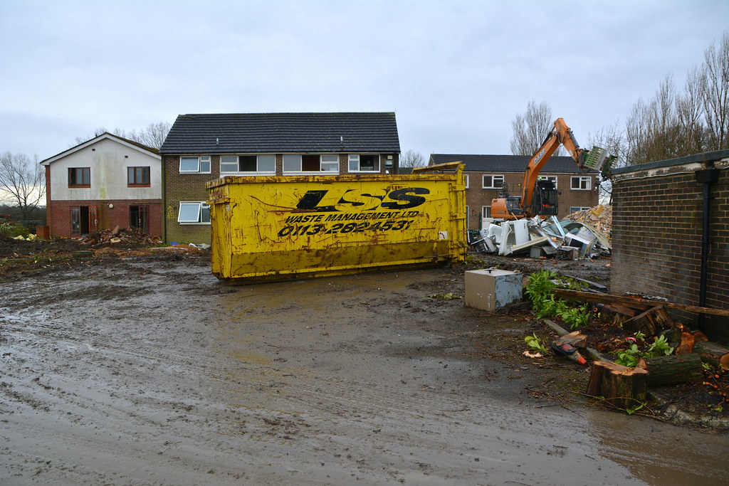 Bramley Gardens, Skeltons Lane, Leeds Bramley Gardens, Whi… Flickr
