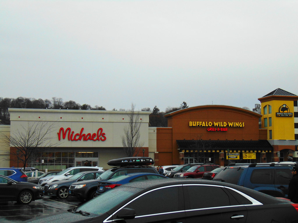 Brass Mill Plaza (Waterbury, Connecticut) JJBers Flickr