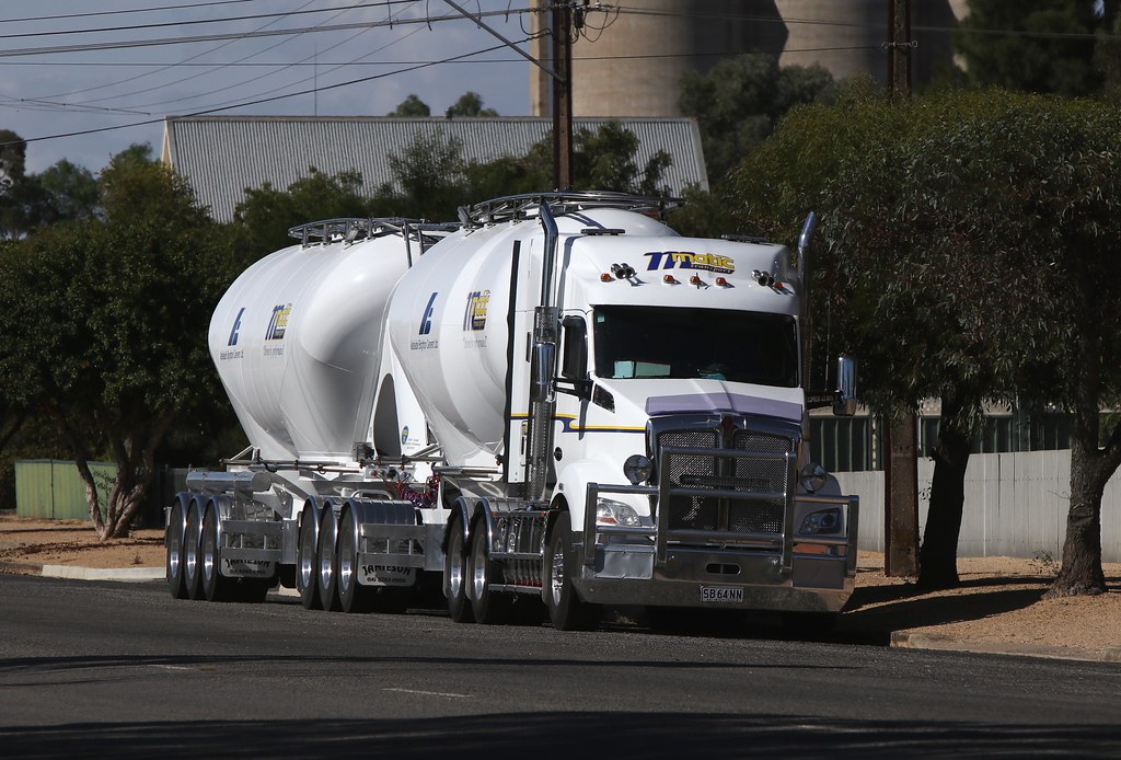Kenworth Matic Transport Owen South Australia Geoff Nowak Flickr