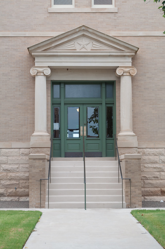 Hardeman County Courthouse In Quanah, Texas stevesheriw Flickr