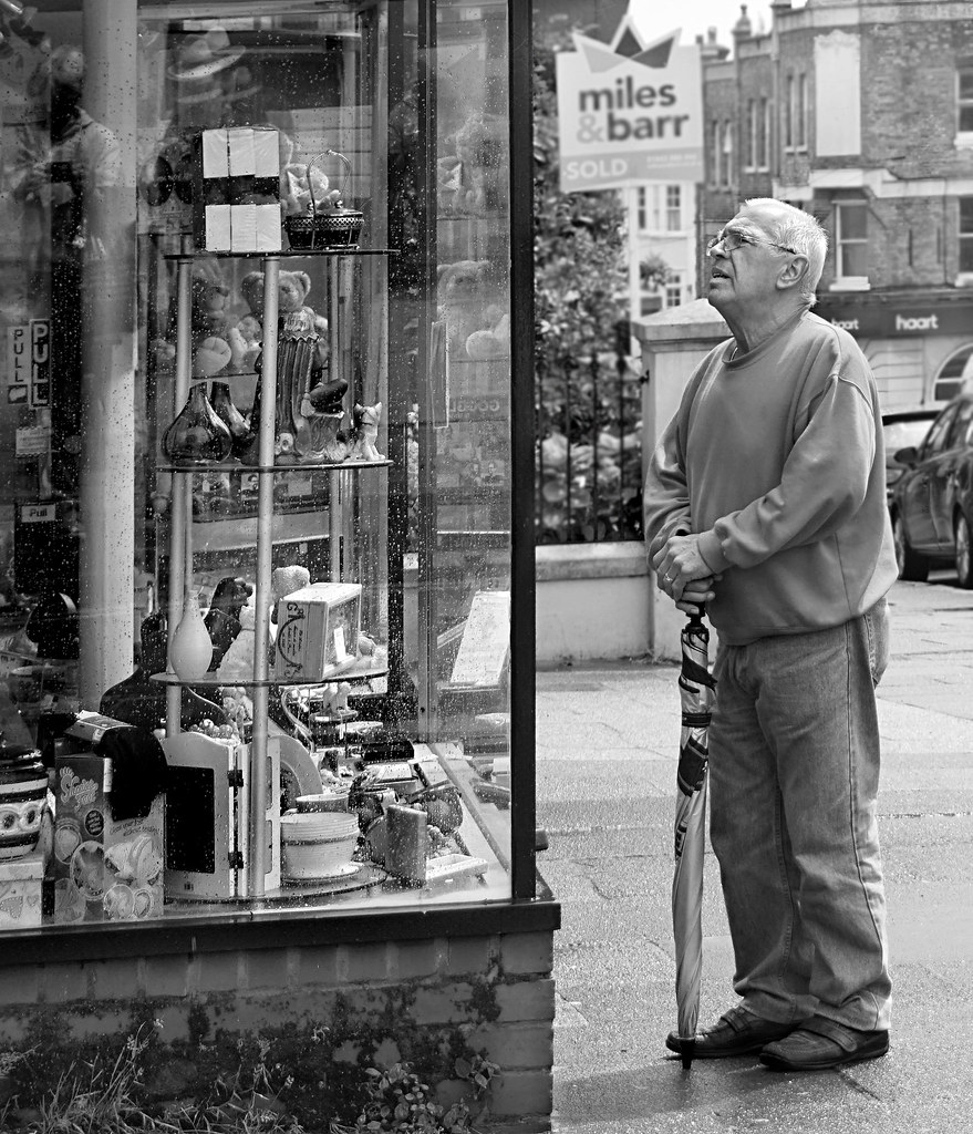 Bargainhunter (2) maggie224 Flickr